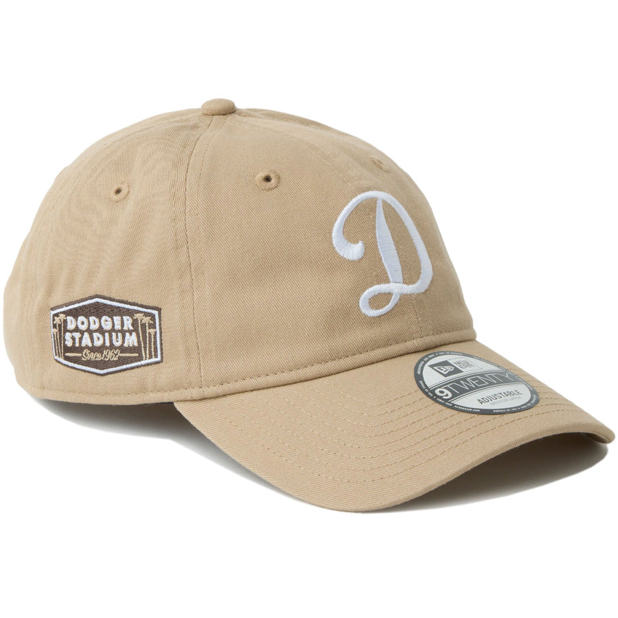 ニューエラ キャップ 帽子 NEW ERA CAP 9TWENTY MLB Side Patch サイドパッチ ロサンゼルス ドジャース プラクティスロゴ キャメル 14745084 左斜め前