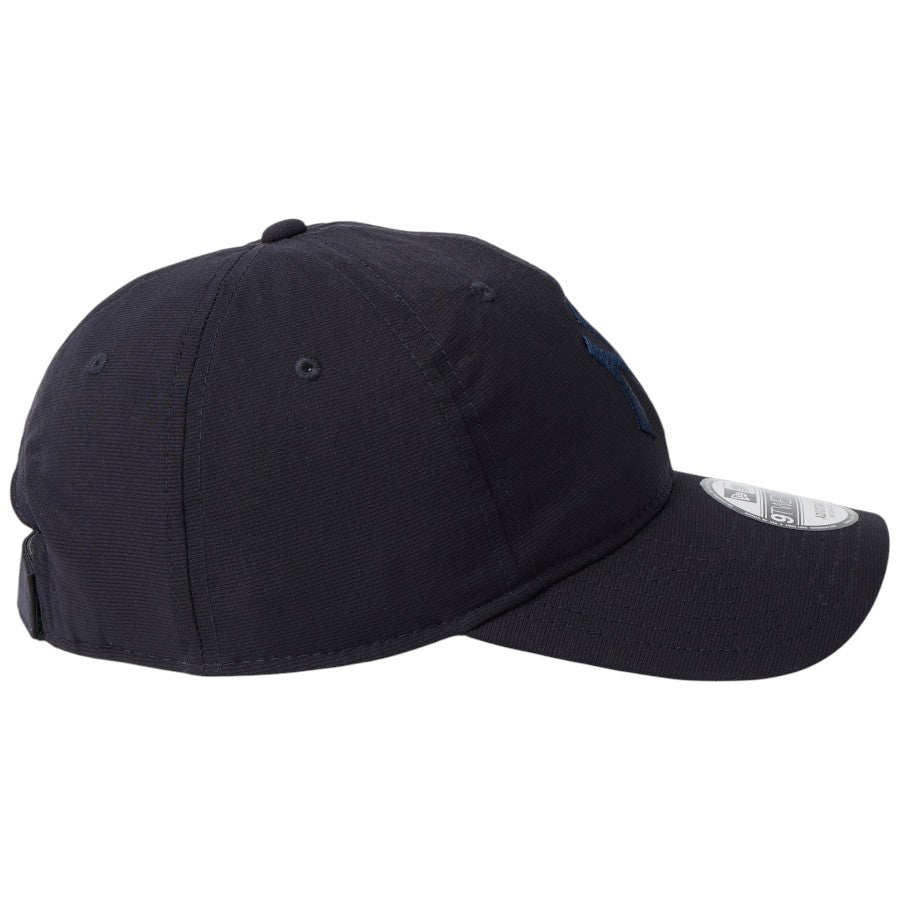 ニューエラ キャップ 帽子 NEW ERA CAP 9TWENTY Tech Air テック エアー 撥水キャップ 通気性キャップ ニューヨーク ヤンキース ネイビー 14774419｜アウトドア 右サイド