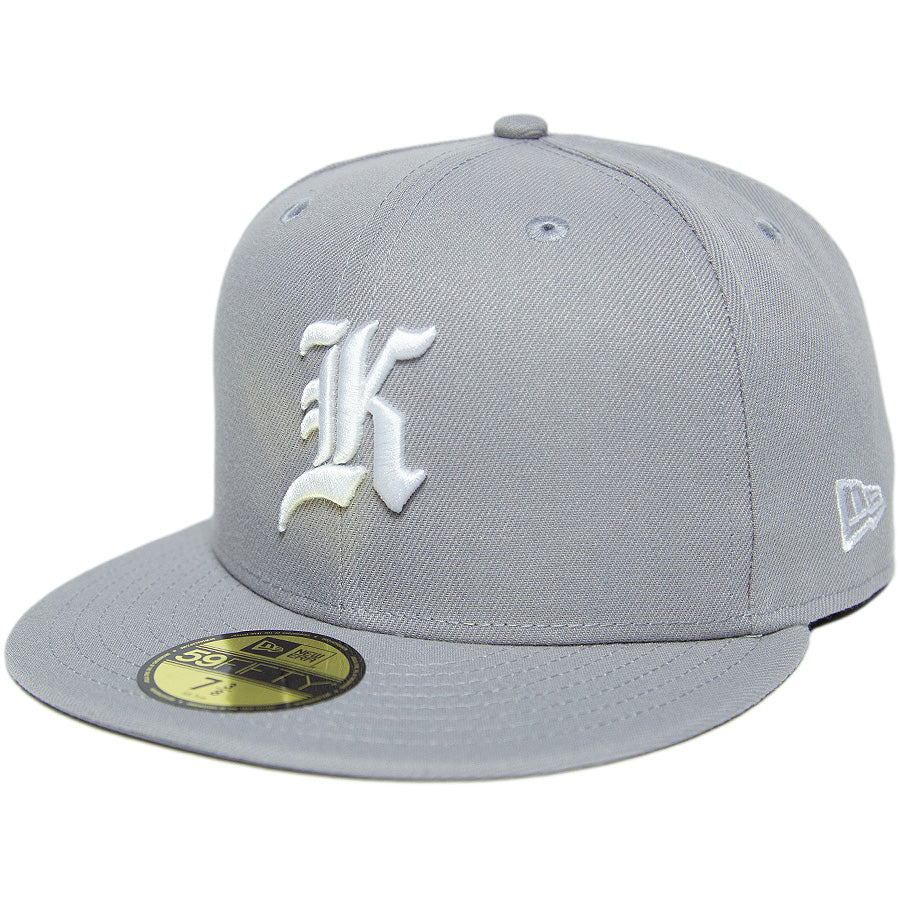 ニューエラ キャップ NEW ERA CAP CUSTUM KINGS 別注 59FIFTY ANTIQUE K グレー ホワイト 70900898 右斜め前