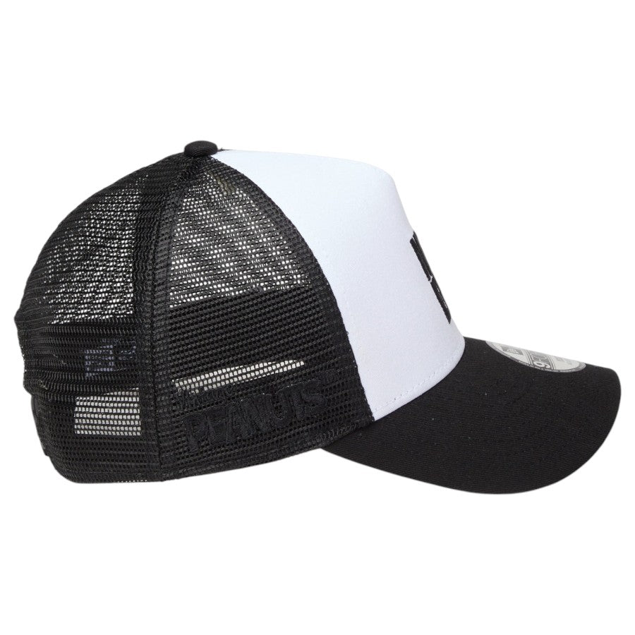 ニューエラ キャップ 帽子 NEW ERA CAP KIDS キッズ Youth 9FORTY A-Frame トラッカー Vintage PEANUTS ピーナッツ JOE COOL ジョー・クール ブラック ホワイト  14865293 右サイド