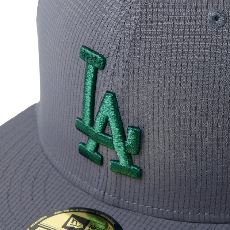 ニューエラ キャップ 帽子 NEW ERA CAP 59FIFTY Tech Air Dot Air MICROERA 通気性 撥水性 ロサンゼルス ドジャース ダークグレー 14774431｜アウトドア フロントロゴ