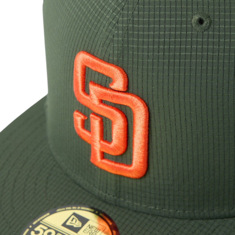 ニューエラ キャップ 帽子 NEW ERA CAP 59FIFTY Tech Air Dot Air MICROERA 通気性 撥水性 サンディエゴ パドレス ダークグリーン 14774429｜アウトドア フロントロゴ
