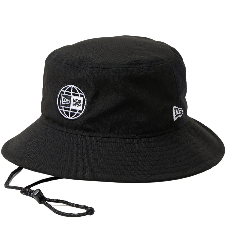 ニューエラ ハット 帽子 NEW ERA HAT アドベンチャーライト トラッカー Repreve® ニュートラッカーメッシュ ボックスロゴ ブラック 14774337｜アウトドア 右斜め前