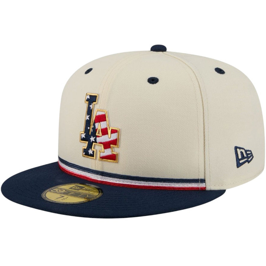 ニューエラ キャップ 帽子 NEW ERA CAP 59FIFTY オンフィールド 2026 MLB Independence Day 4th of July 独立記念日 ロサンゼルス ドジャース クロームホワイト 14939275 右斜め前