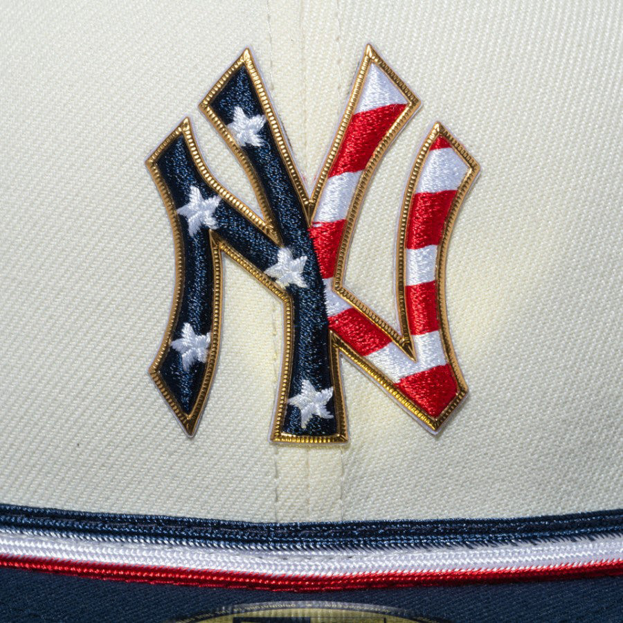 ニューエラ キャップ 帽子 NEW ERA CAP 59FIFTY オンフィールド 2026 MLB Independence Day 4th of July 独立記念日 ニューヨーク ヤンキース クロームホワイト 14939274 フロントロゴ