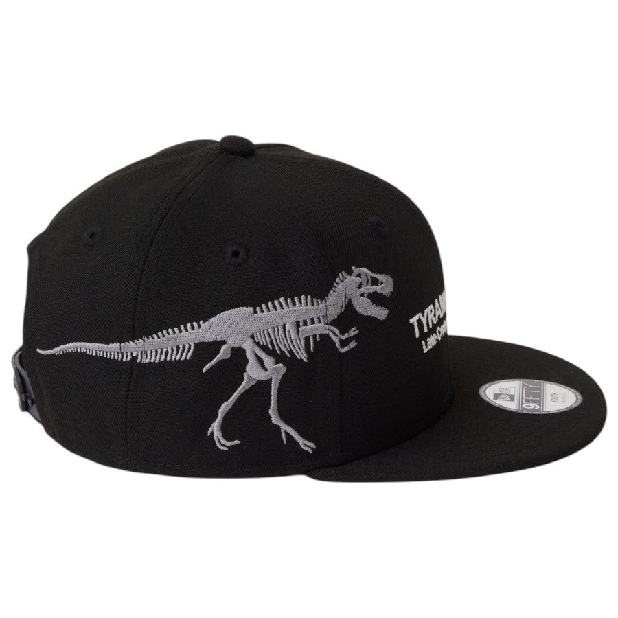 ニューエラ キャップ 帽子 NEW ERA CAP KIDS キッズ Youth 9FIFTY Tyrannosaurus 恐竜 ティラノサウルス 化石 ブラック 14746963 右サイド