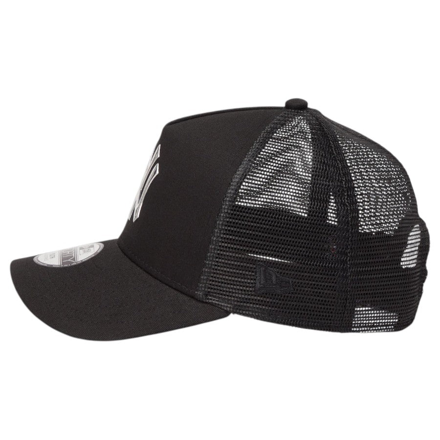 ニューエラ キャップ 帽子 NEW ERA KIDS キッズ Youth 9FORTY A-Frame トラッカー ニューヨーク ヤンキース TPUロゴ ブラック 14747007 左サイド