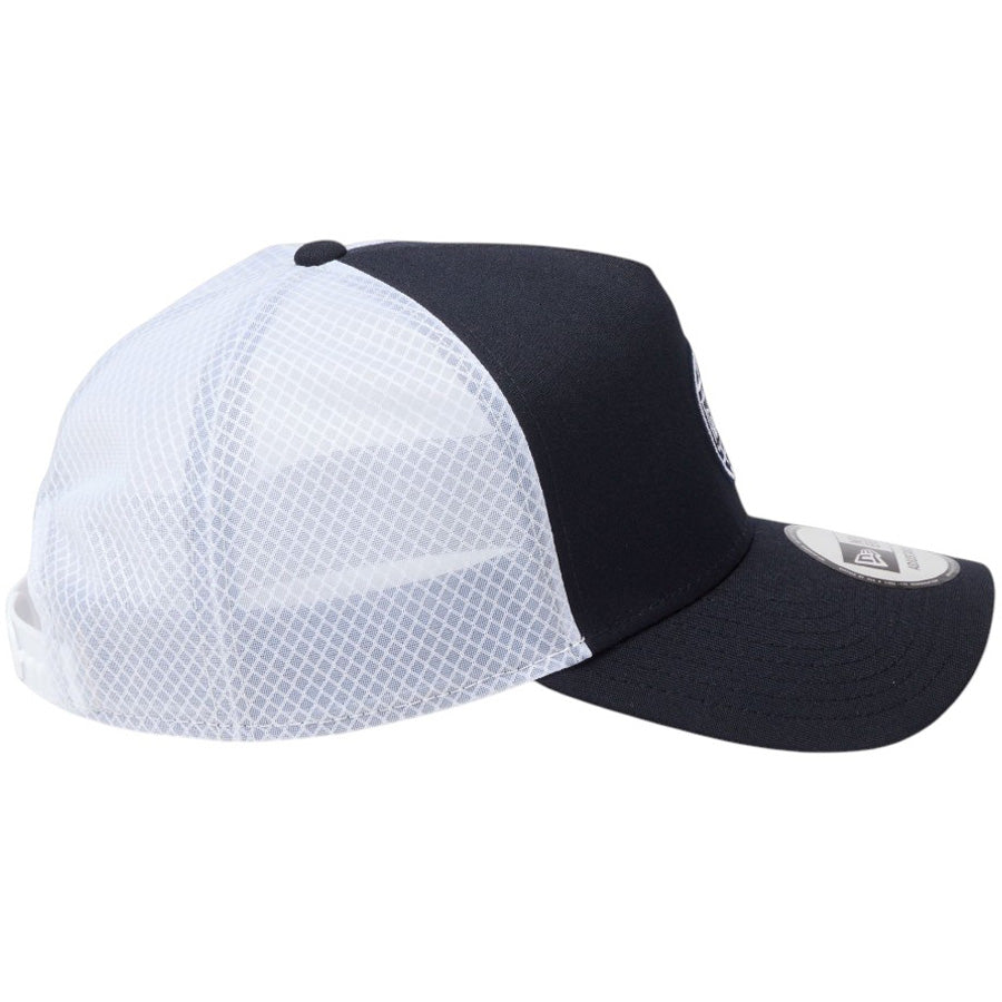ニューエラ キャップ 帽子 NEW ERA CAP 9FORTY A-Frame トラッカー Repreve® ニュートラッカーメッシュ ボックスロゴ ネイビー 14774374｜アウトドア 右サイド