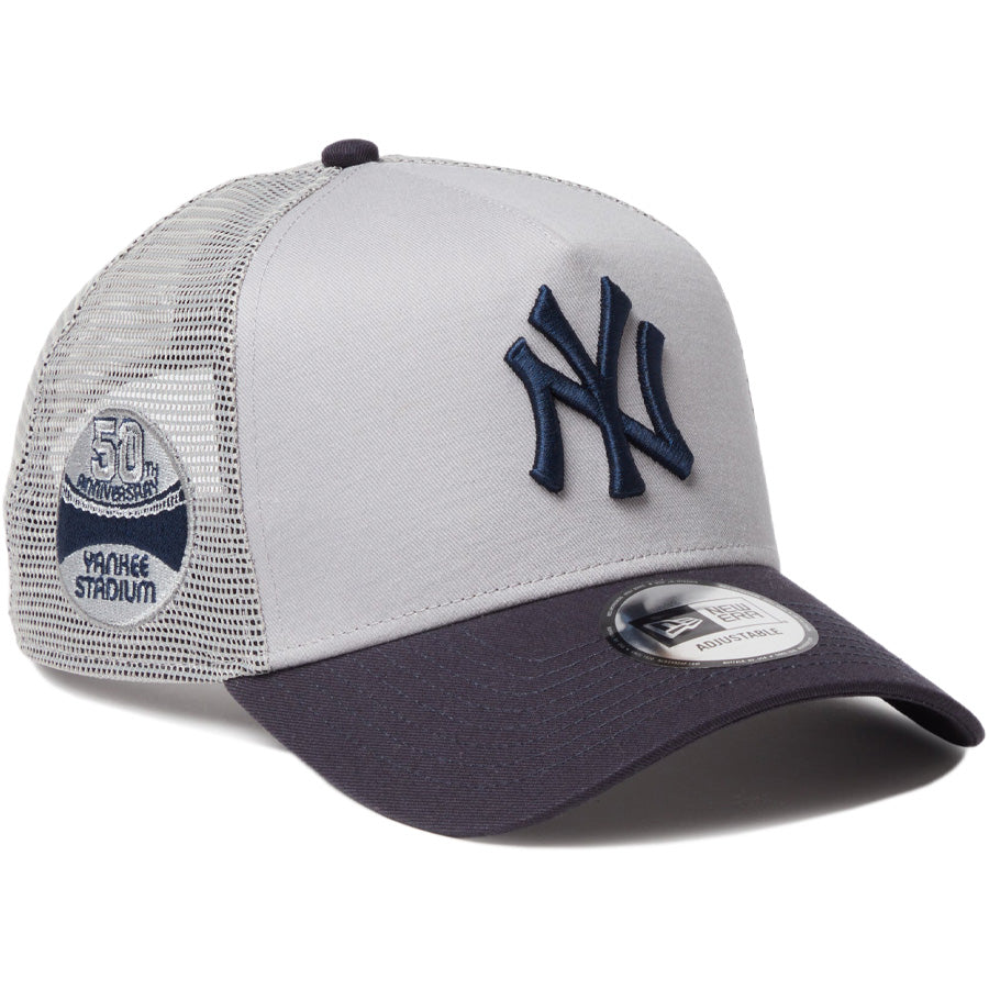 ニューエラ キャップ メッシュキャップ NEW ERA CAP 9FORTY A-Frame トラッカー MLB Side Patch サイドパッチ ニューヨーク ヤンキース グレー/ネイビー 14744895 左斜め前