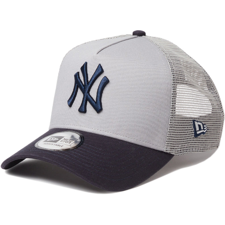ニューエラ キャップ メッシュキャップ NEW ERA CAP 9FORTY A-Frame トラッカー MLB Side Patch サイドパッチ ニューヨーク ヤンキース グレー/ネイビー 14744895 右斜め前