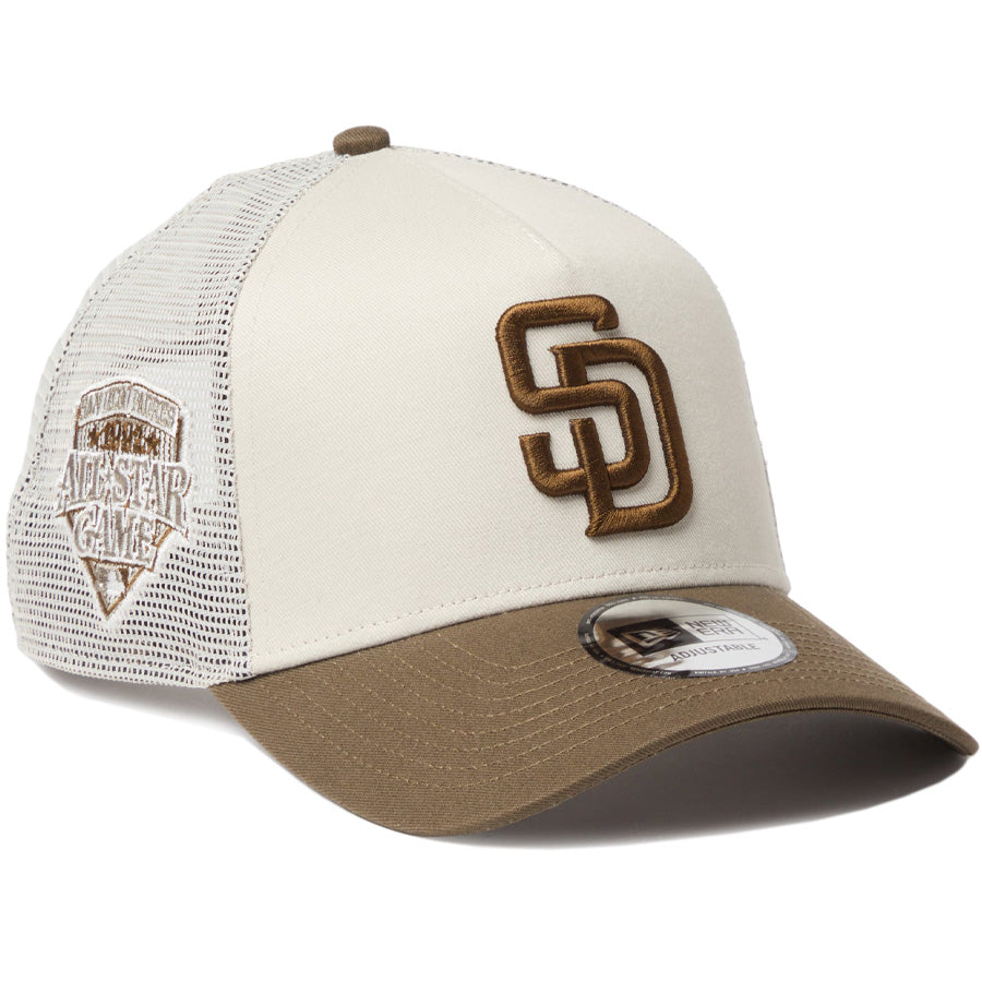 ニューエラ キャップ メッシュキャップ NEW ERA CAP 9FORTY A-Frame トラッカー MLB Side Patch サイドパッチ サンディエゴ パドレス ストーン/モス 14744879 左斜め前