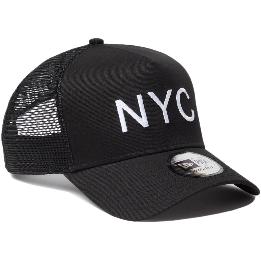 ニューエラ キャップ メッシュキャップ NEW ERA CAP 9FORTY A-Frame トラッカー NYC ブラック 14744892 左斜め前