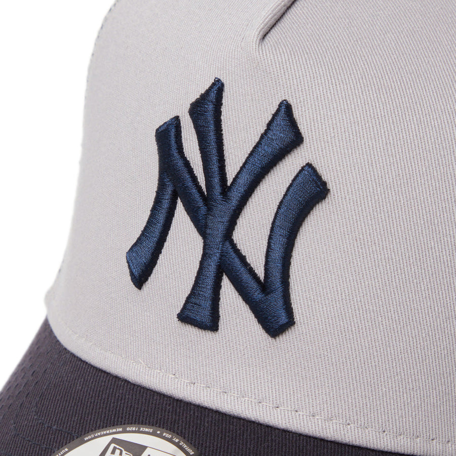 ニューエラ キャップ 帽子 NEW ERA CAP KIDS キッズ Youth 9FORTY A-Frame トラッカー MLB Side Patch サイドパッチ ニューヨーク ヤンキース グレー/ネイビー 14747008 フロントロゴ
