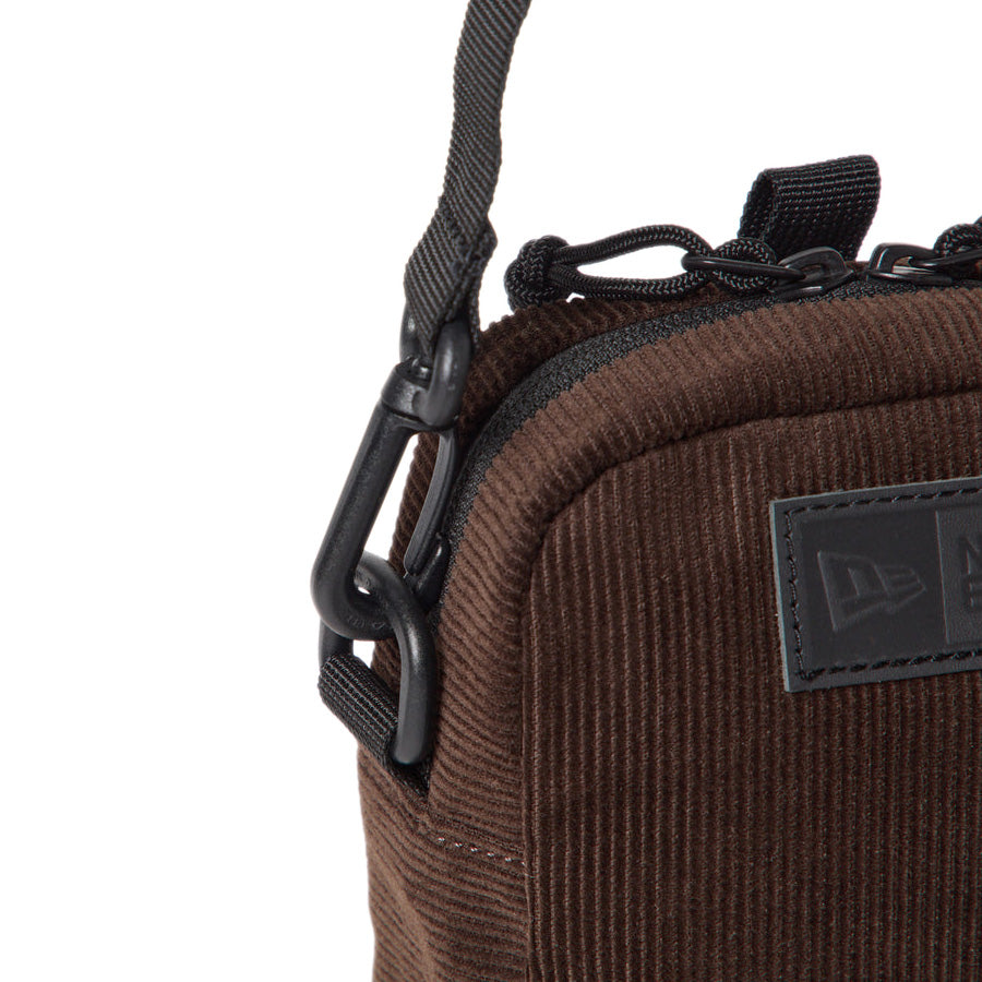 ニューエラ バッグ ポーチ NEW ERA BAG POUCH ショルダーポーチ 1.7L コーデュロイ ウォルナット 15121548 ストラップ
