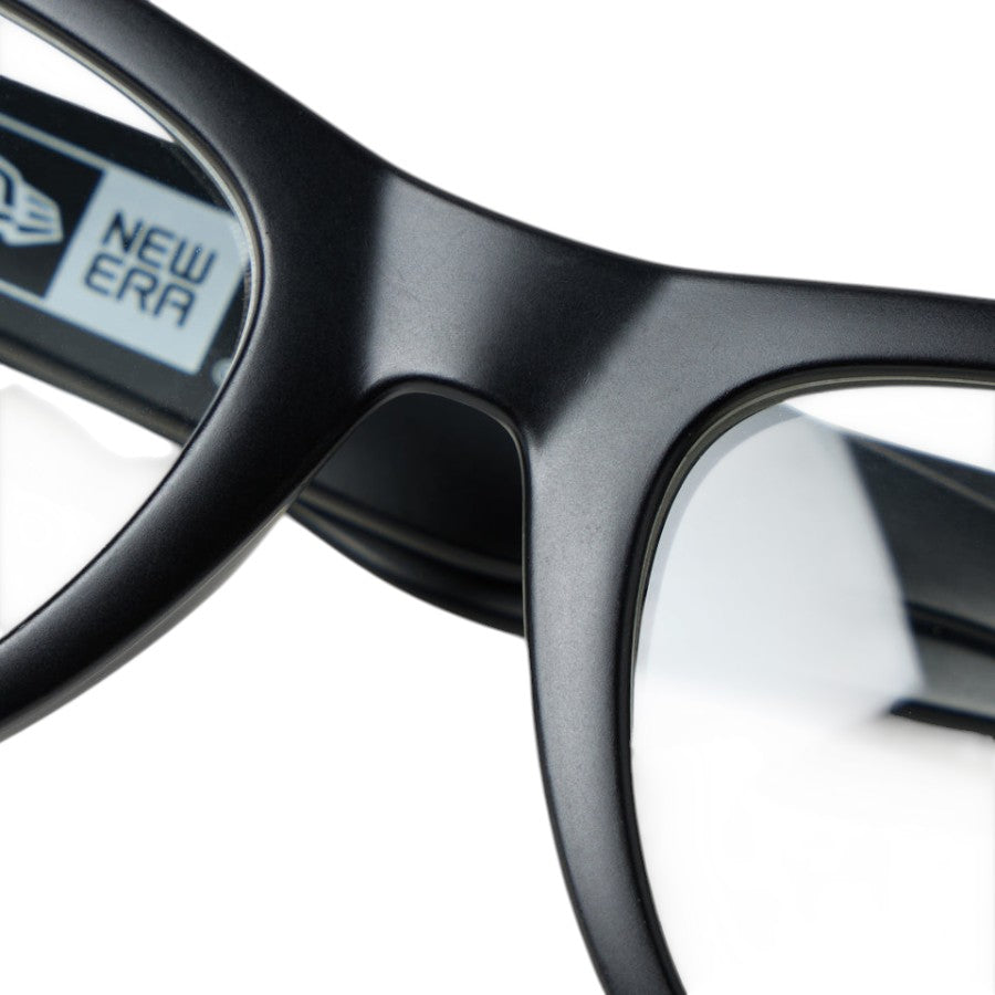ニューエラ メガネ NEW ERA SUNGLASS サングラス ウェリントン ブラック/調光レンズ（グリーン）14751643 フロント