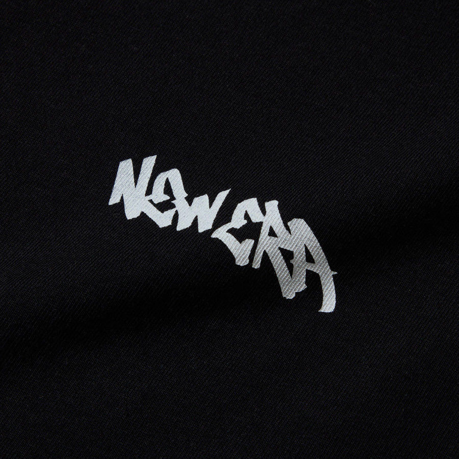 ニューエラ アパレル NEW ERA 半袖 オーバーサイズド コットン Tシャツ Tagging タギング グラフィティ ブラック 14856667 フロントロゴ