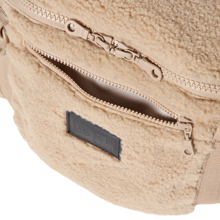 ニューエラ バッグ NEW ERA WEISTBAG ウエストバッグ 2L ボア ベージュ 15121542 フロントポケット