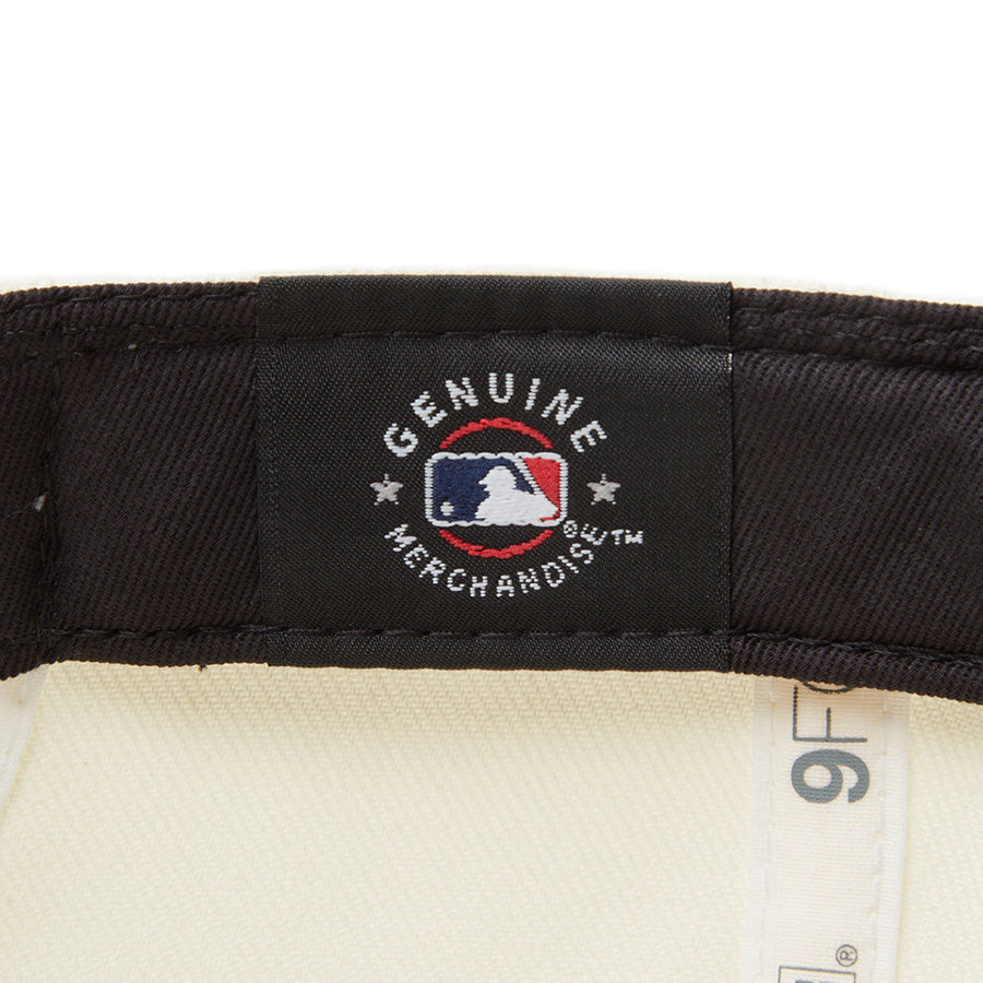 9FORTY MLB Woven Label ニューヨーク・ヤンキース クロームホワイト