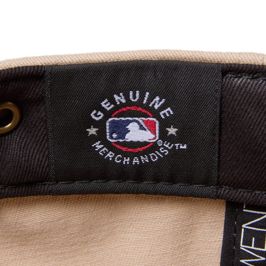 9TWENTY MLB バッターマンロゴ メタルバックル フィラデルフィア・フィリーズ ニューベージュ