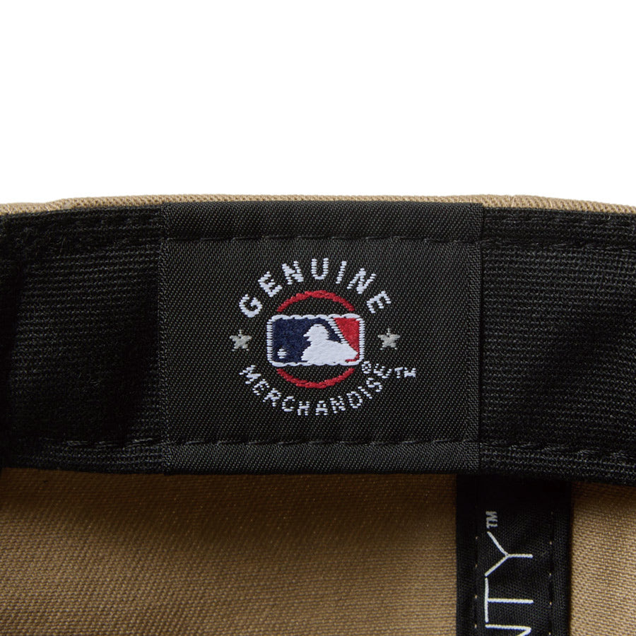 Youth 9TWENTY ローズ エンブロイダリー ニューヨーク･メッツ ブリティッシュカーキ