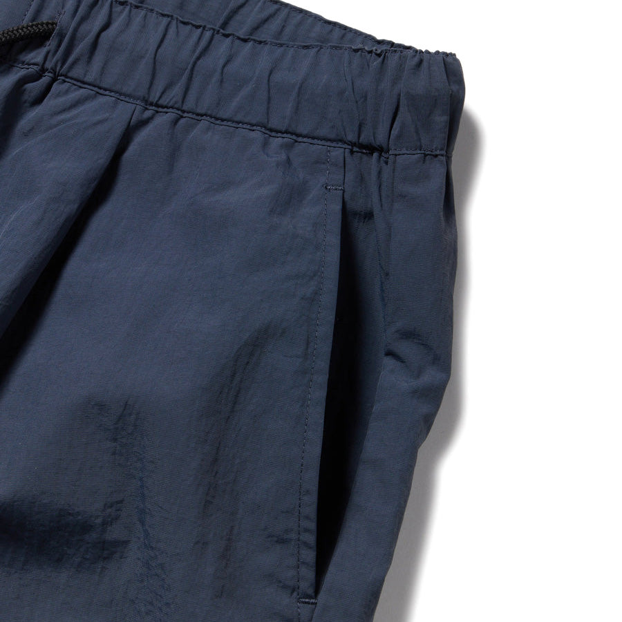 オーバーサイズド ナイロン カーゴパンツ ネイビー