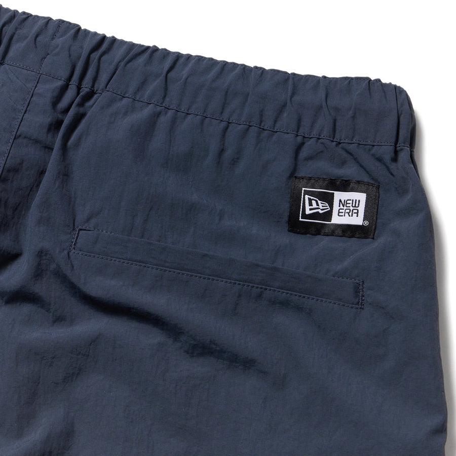 オーバーサイズド ナイロン カーゴパンツ ネイビー