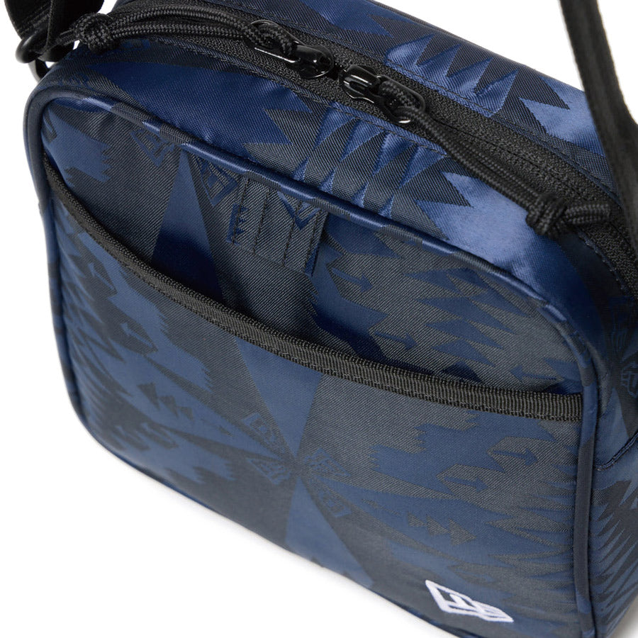 スクエア ショルダーポーチ 1.5L Pendleton ペンドルトン ネイビー
