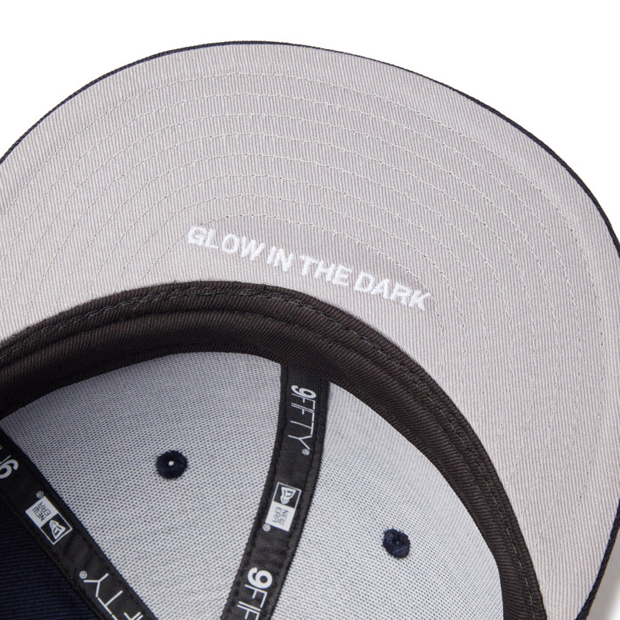 Youth 9FIFTY MLB Glow in the Dark ニューヨーク・ヤンキース ナイトシフトネイビー/ネイビー