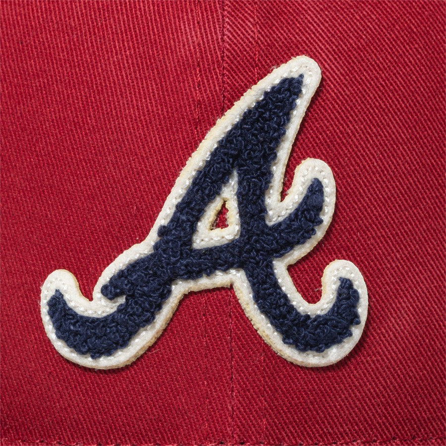 59FIFTY Chenille Patch アトランタ・ブレーブス レッド/ナイトシフトネイビー