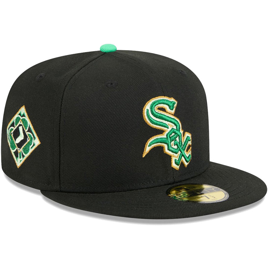 ニューエラ キャップ NEW ERA 59FIFTY MLB St. Patrick's Day シカゴ・ホワイトソックス ブラック 14865041 左斜め