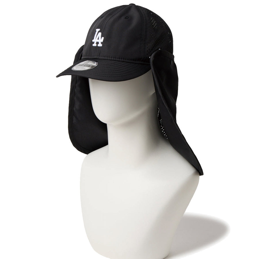 NEW ERA 9THIRTY Pro Light ロサンゼルス ドジャース アウトドア ブラック 斜め右