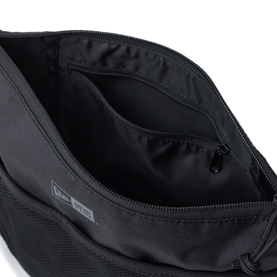ニューエラ bag サコッシュ 2.5L NEW ERAロゴ ブラック インナーポケット